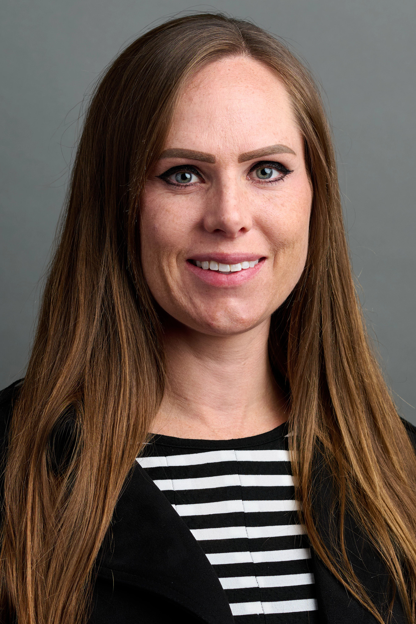 Dr. Aileen Searles, MD
