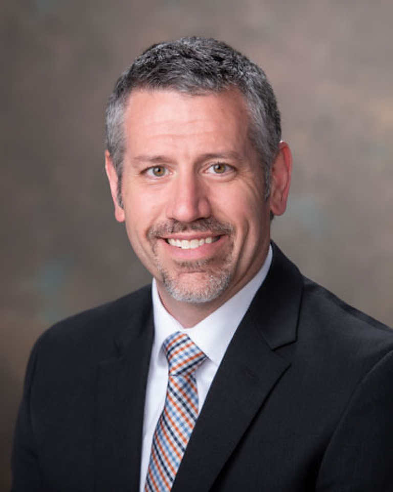 Dr. Peter Johnson, MD