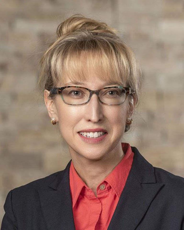 Dr. Elizabeth Boyle, MD