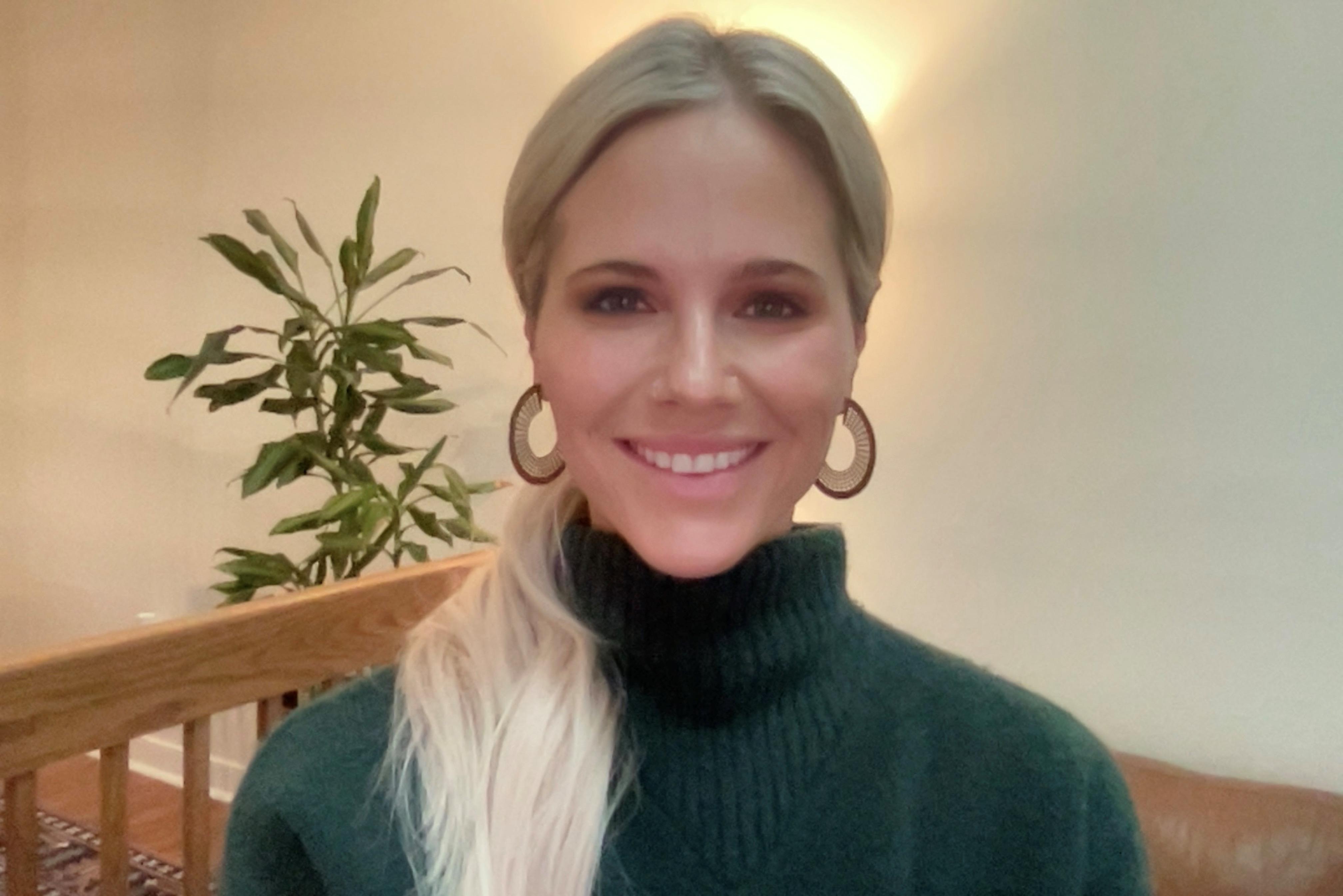 Erin Devine, CRNA
