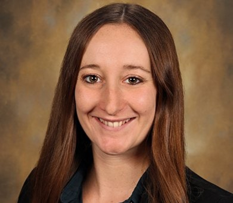 Dr. Jennifer Paumen, MD