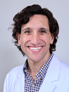 Dr. Giovanni Aldama, DMD