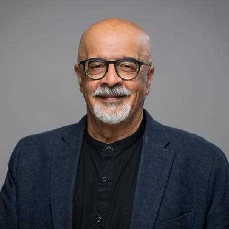 Dr. Surinder Vasdev, MD