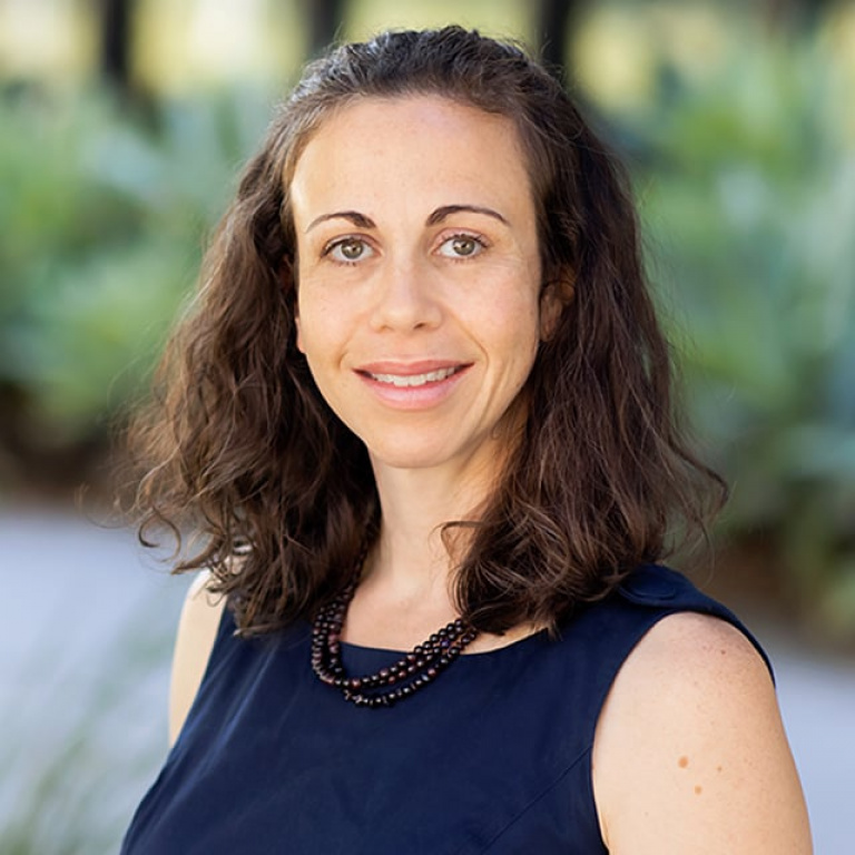 Dr. Beth Zha, MD