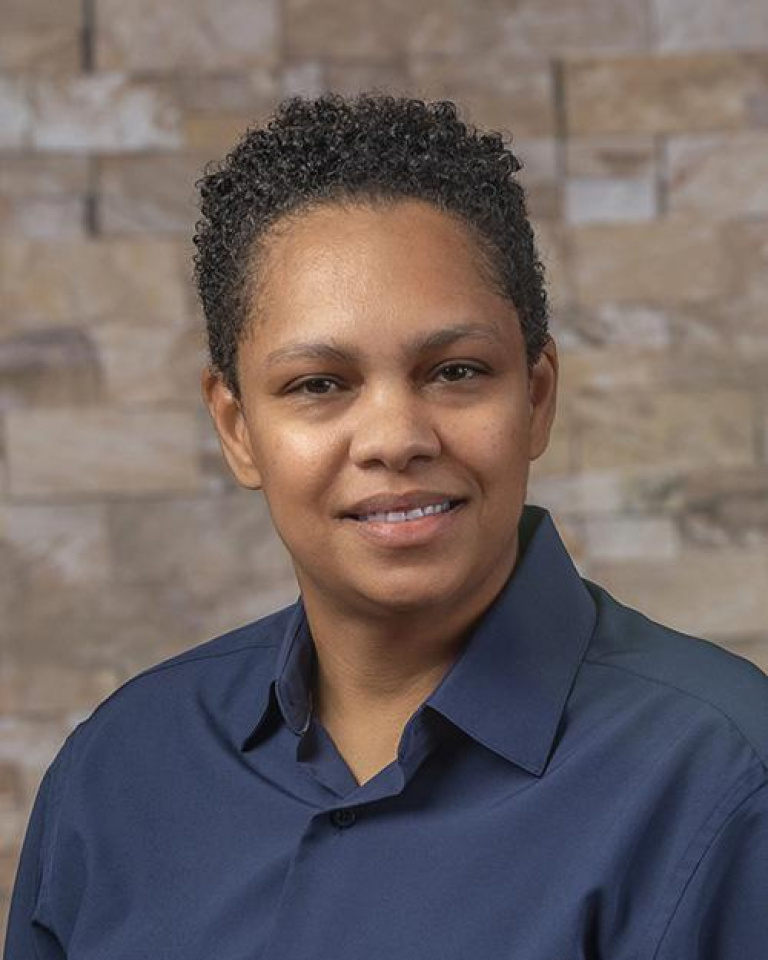 Tonja Santos, CNM