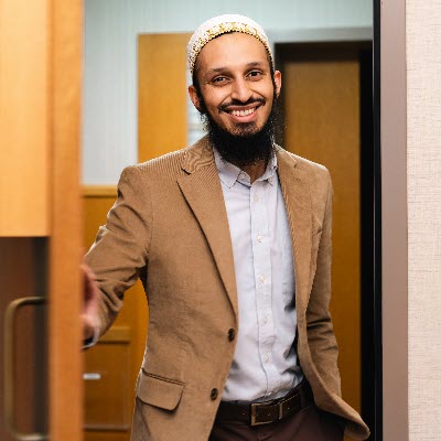 Dr. Murtaza Mandviwala, MD