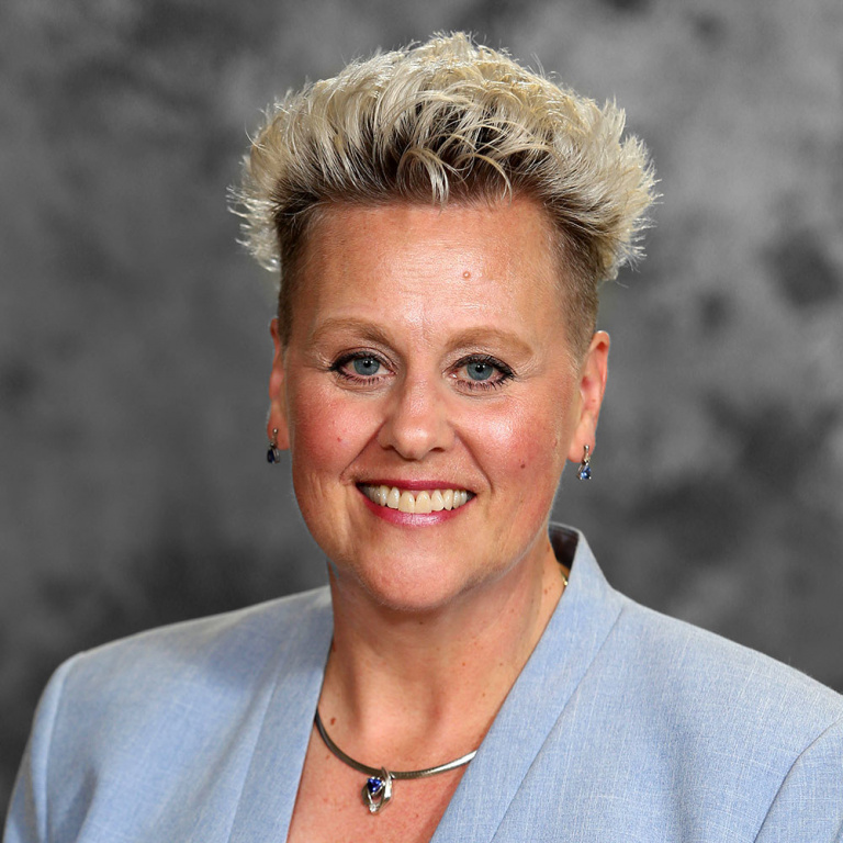 Dr. Sandra Ettema, MD