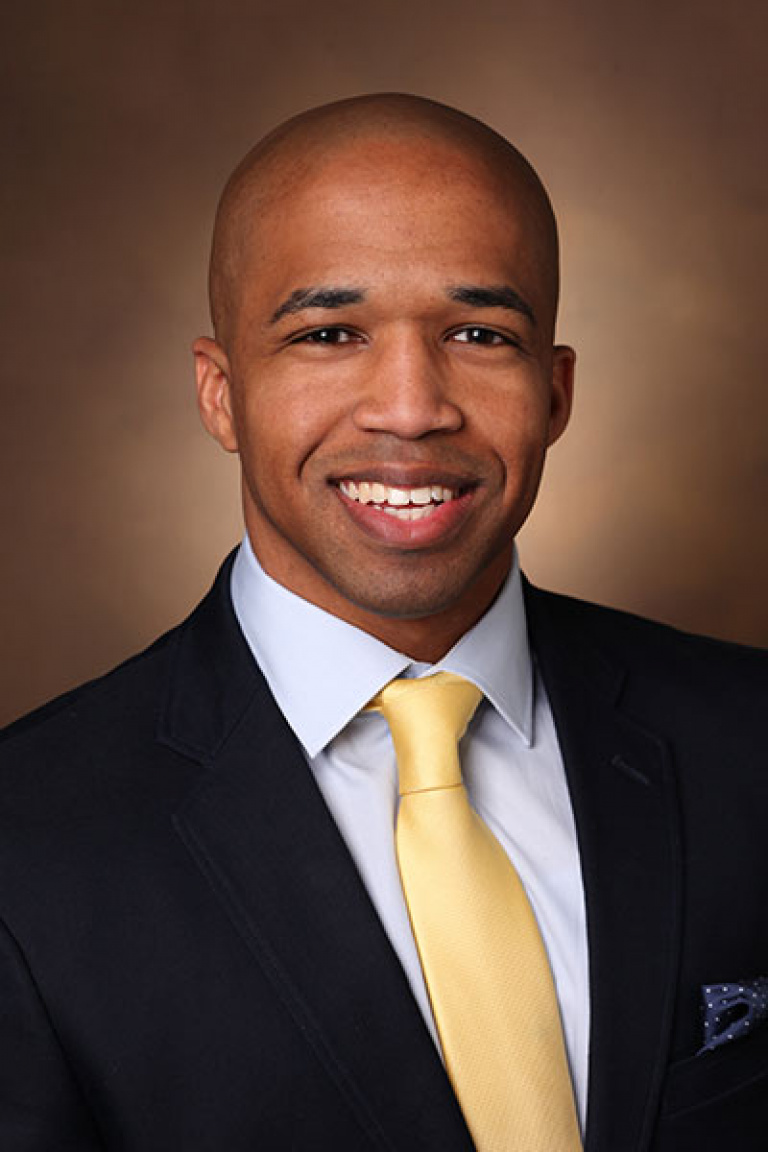 Dr. Leon Scott, MD