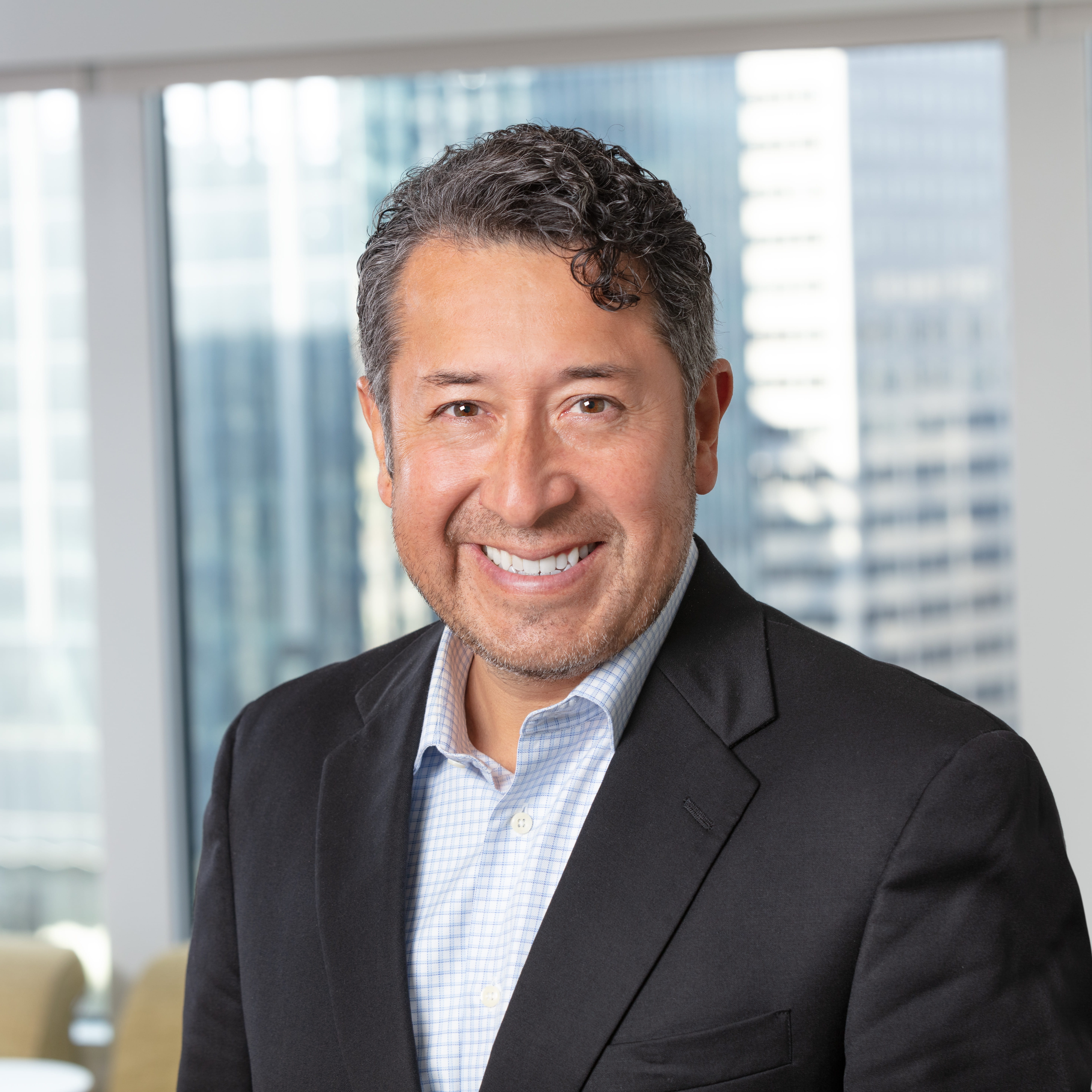 Dr. Reinhold Llerena, MD