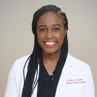 Dr. Tanika Harlis, DPM