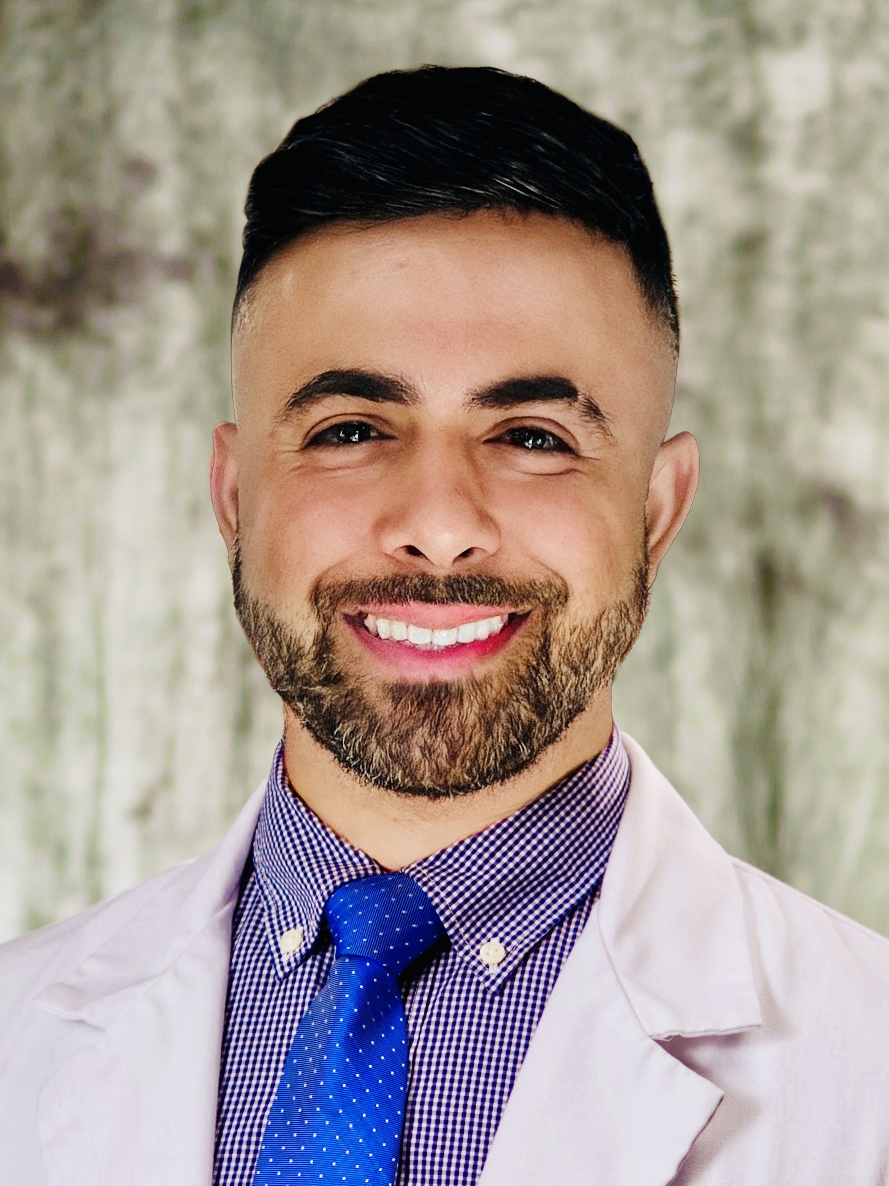 Dr. Jonathan Hernandez, MD
