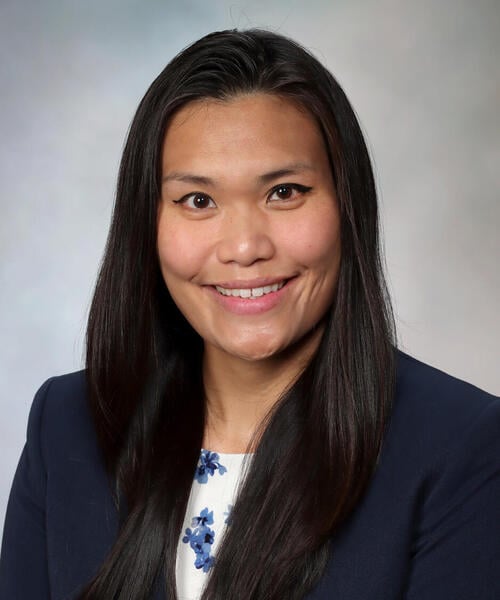 Dr. Nicole Loo, MD