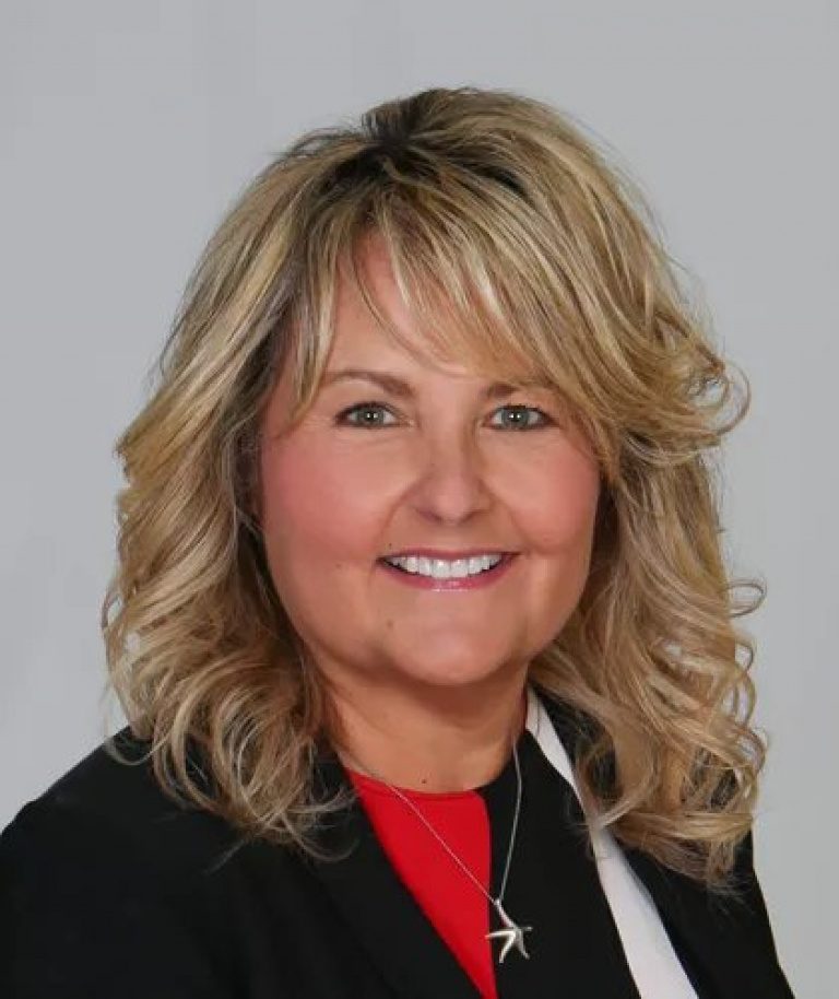 Tracy Rutz, CRNP