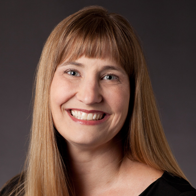 Dr. Kirsten Voss, MD