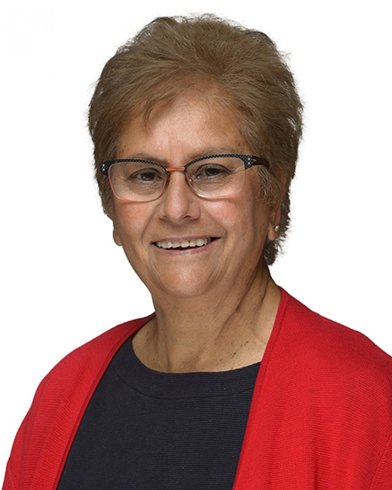 Dr. Savita Khosla, MD
