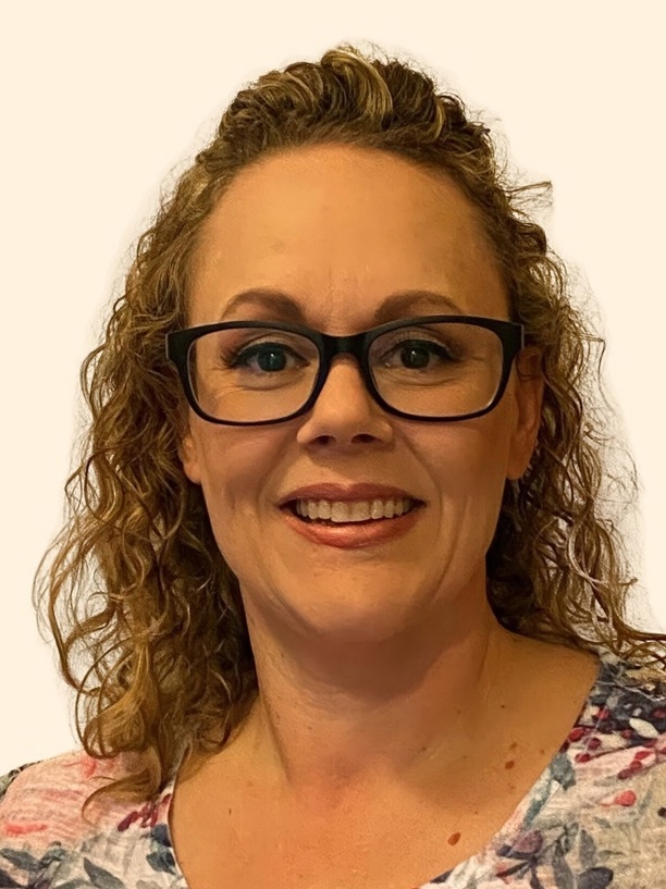 Amber Jelinek, LCP