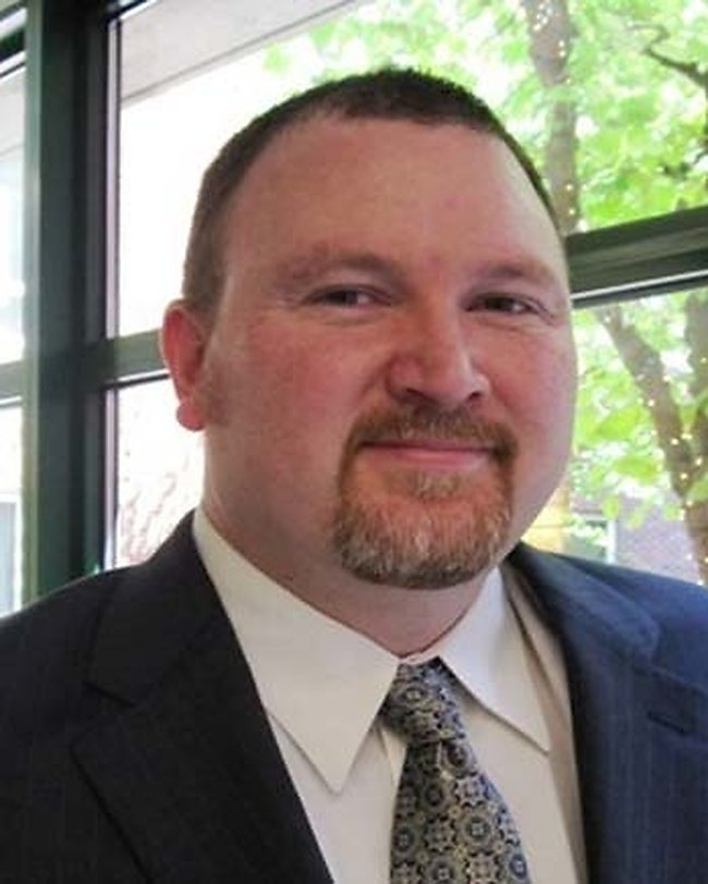 Dr. Stephen Maloney, MD