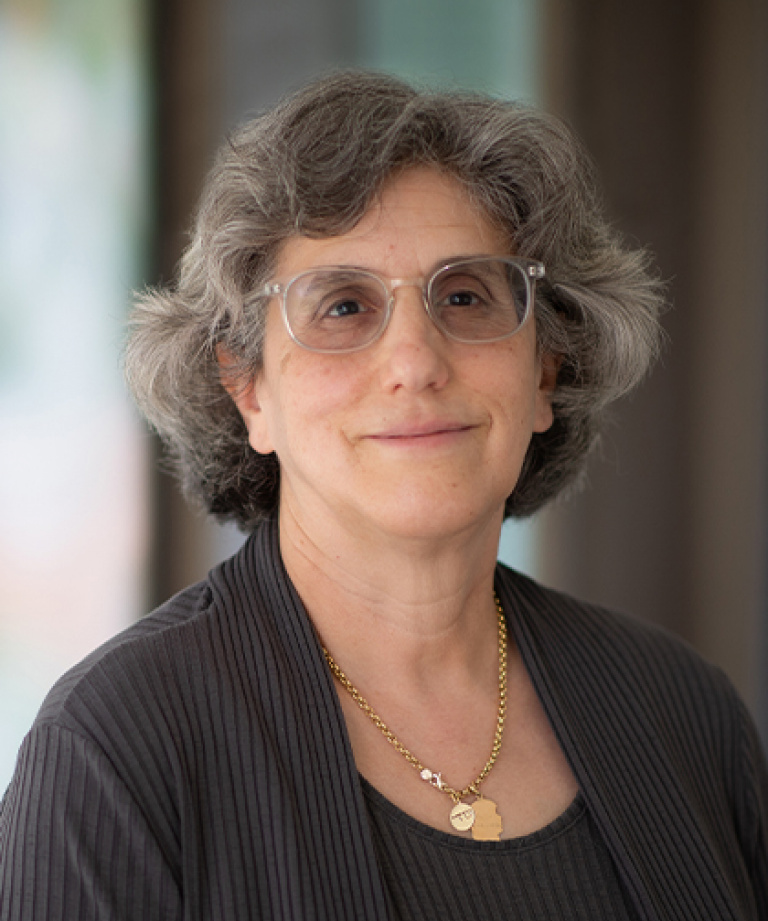 Dr. Victoria Muggia, MD