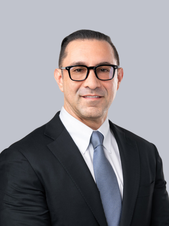 Dr. Ricardo Nieves-Ramos, MD