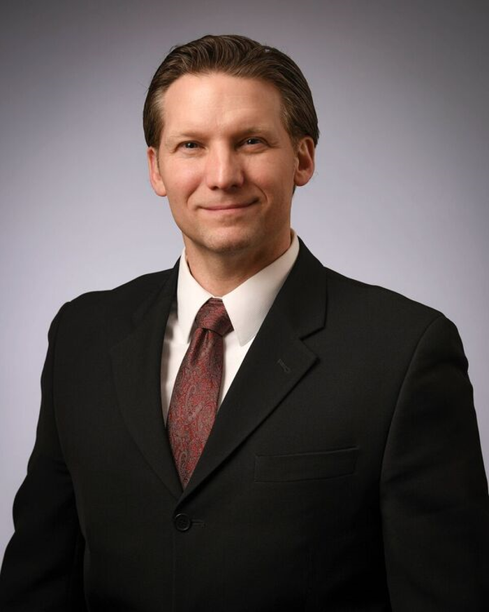 Dr. Thurman Alvey III, DO