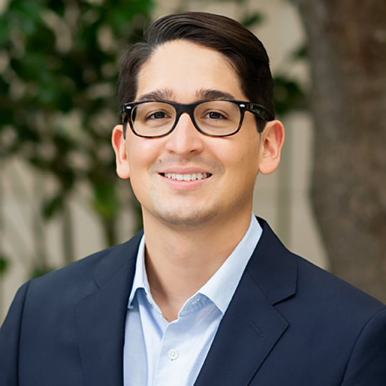 Dr. Luis Rubio, MD