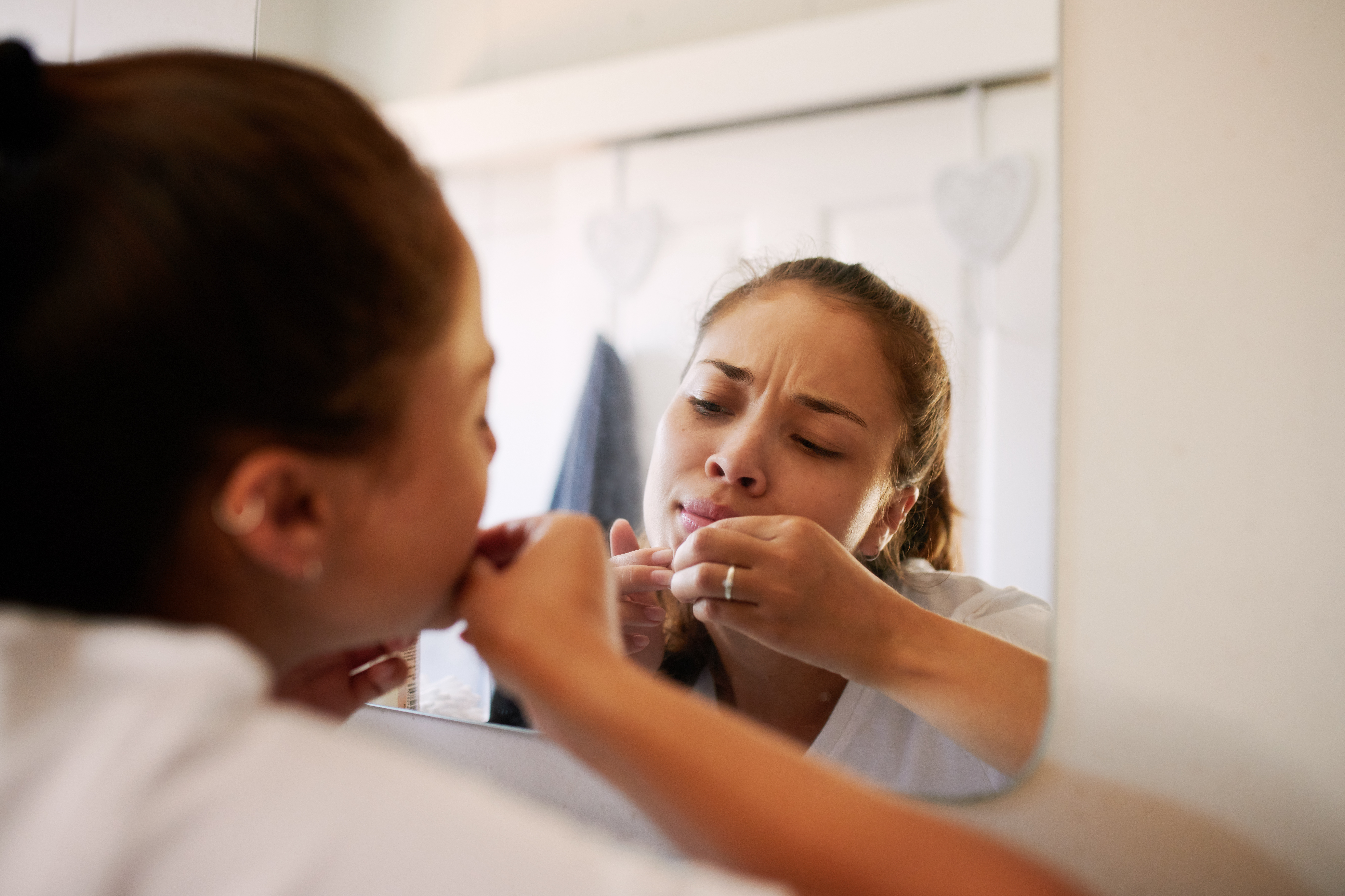 10 Health Hacks Using Vicks VapoRub