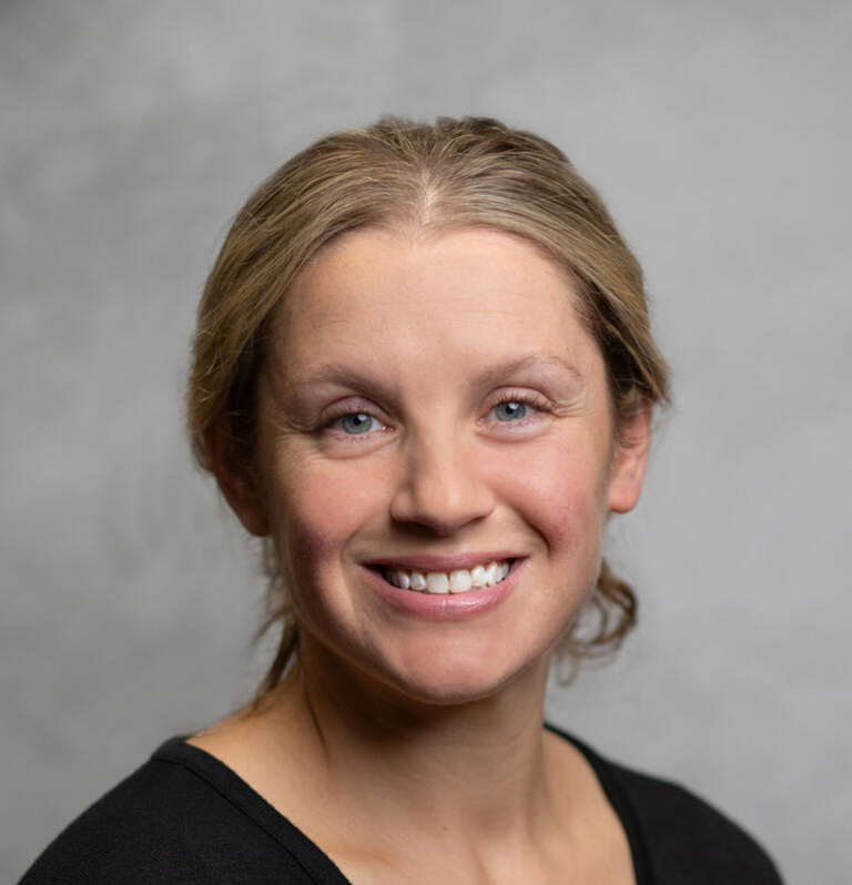 Dr. Rochele Drew, DPT