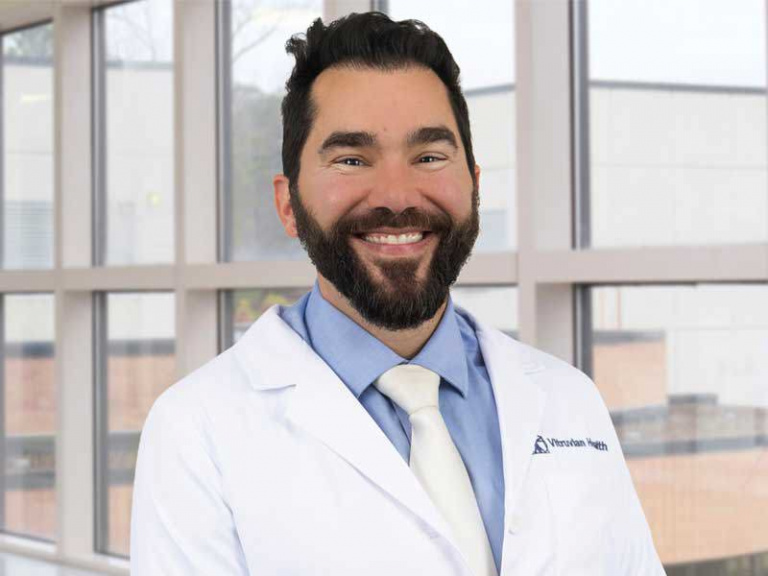 Dr. Zade Shaw, MD