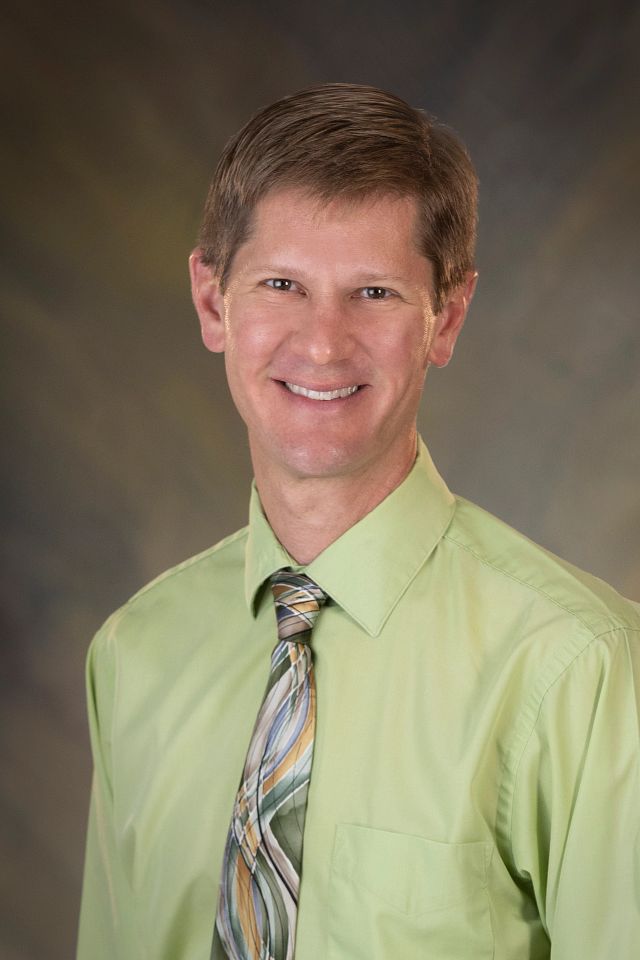 Dr. Brian Knapp, MD