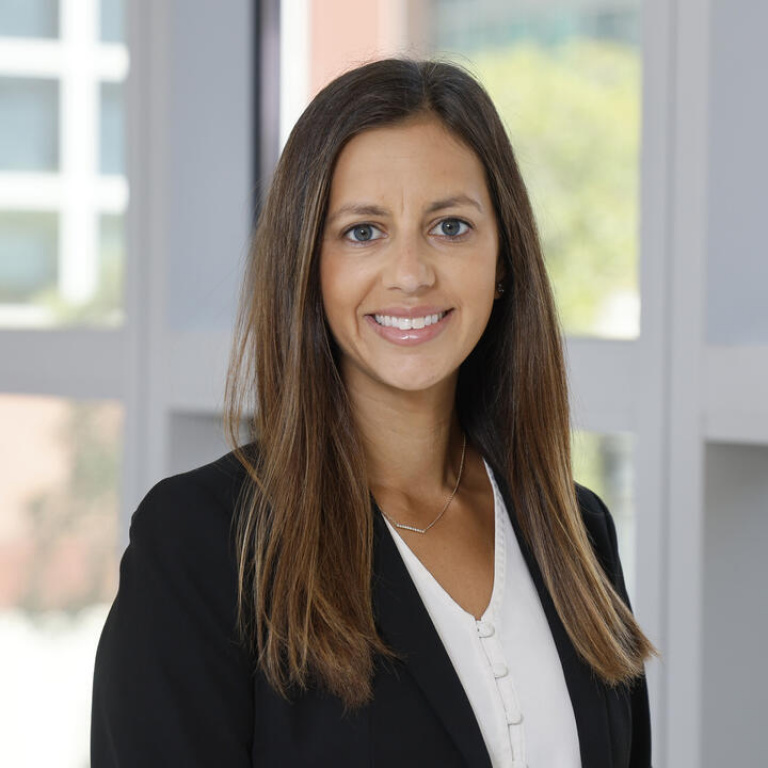 Dr. Nisha Crouser, MD