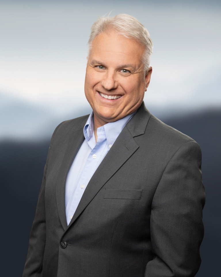 Dr. Adrian Obuch, MD