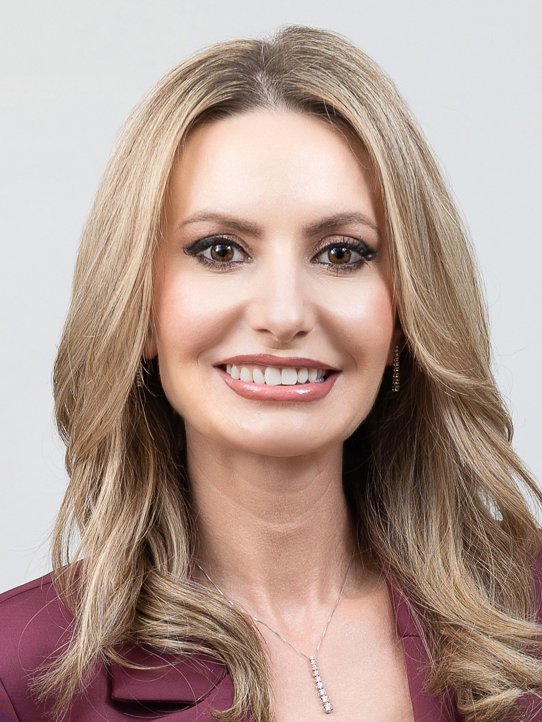 Dr. Liana Tremmel, DDS