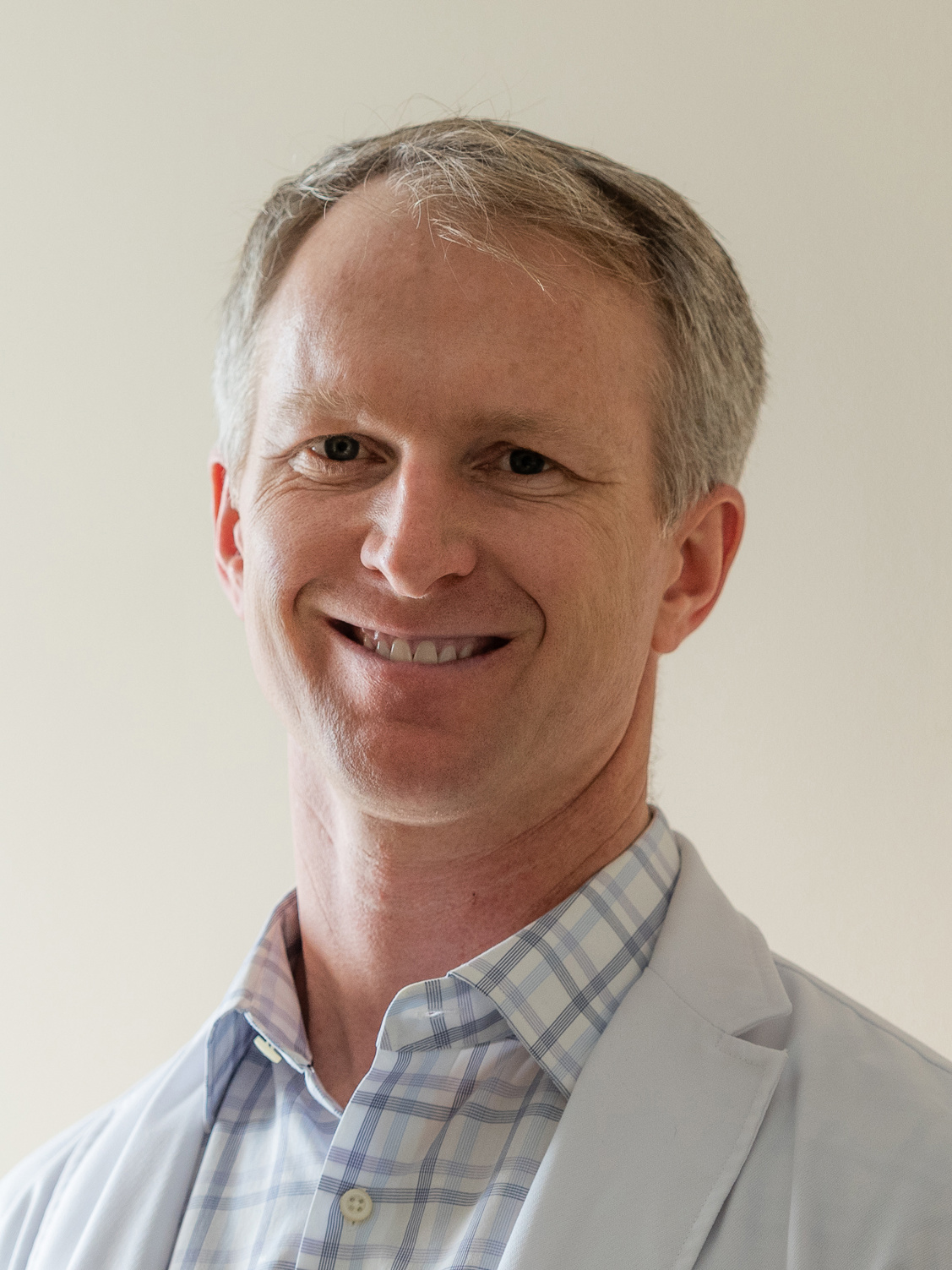 Dr. Erik Schraga, MD