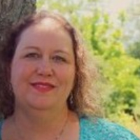 Daphne Jakstis, LCSW