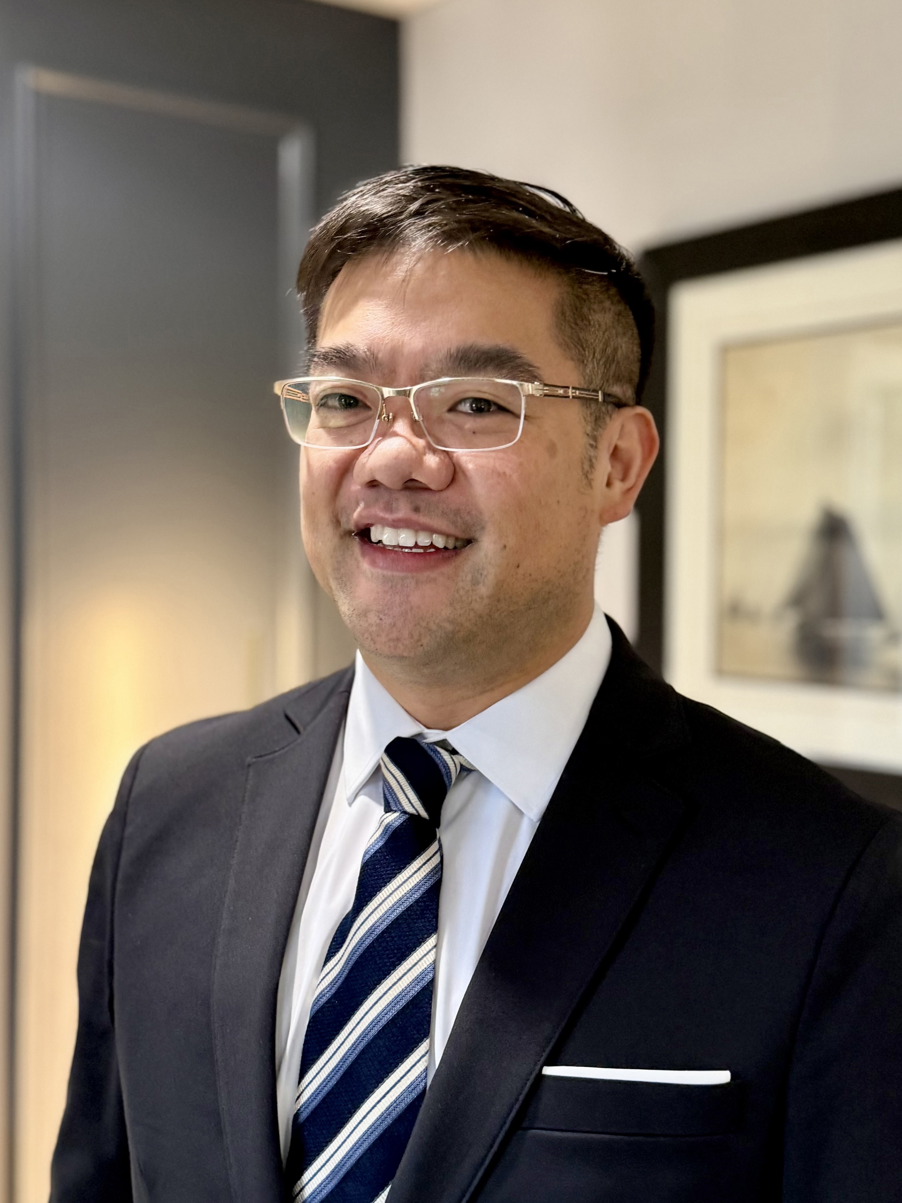 Dr. Peterson Huang, DMD