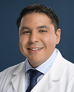 Dr. Roberto Castillo, DO
