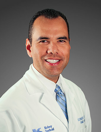 Dr. Leonardo Espitia, MD