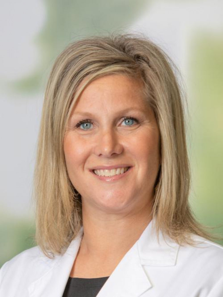 Jennifer Rust, CNP