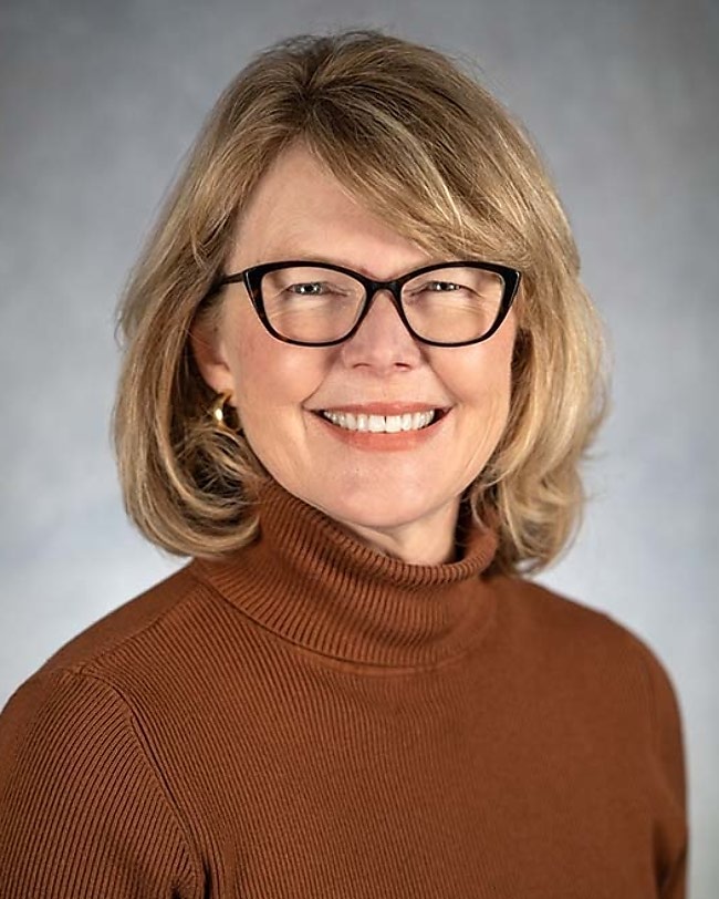 Dr. Leslie Estep, MD