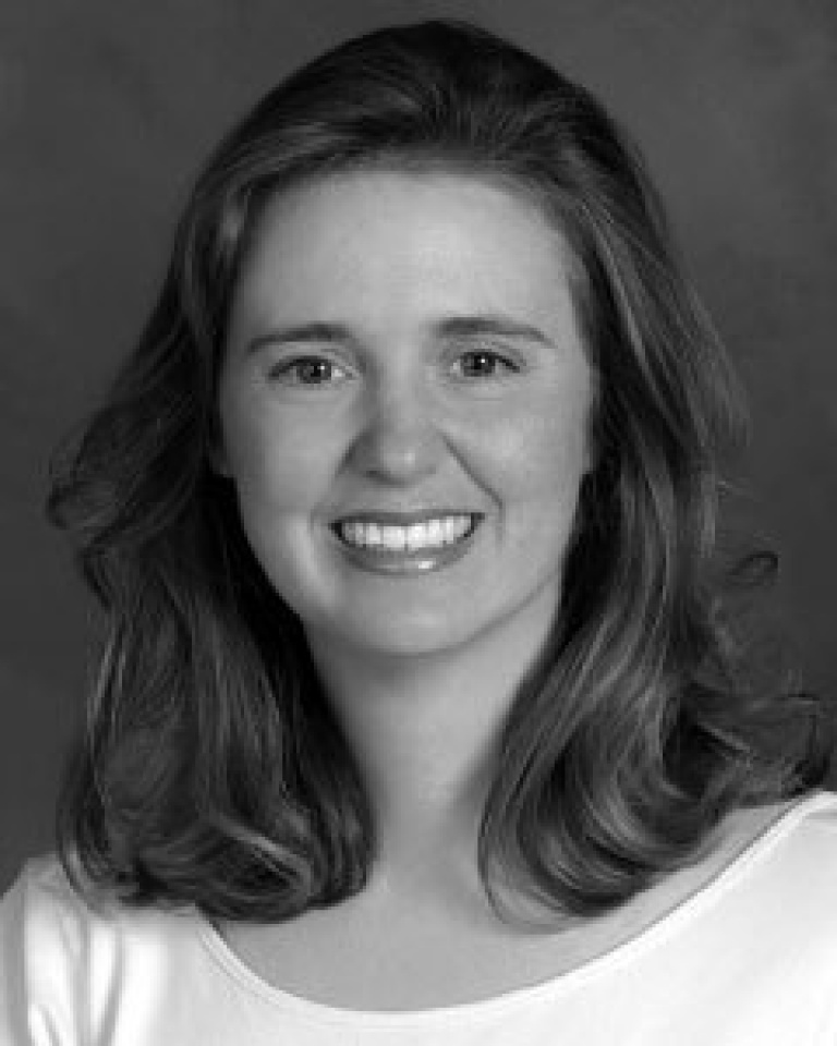Dr. Amanda Salas, MD